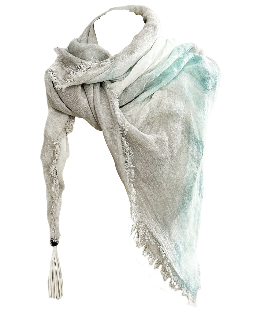 2501-ST02 Powder Storm Square Stole 03