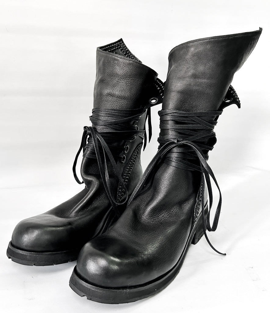 2402-BO03 Crush Chrome Boots 01