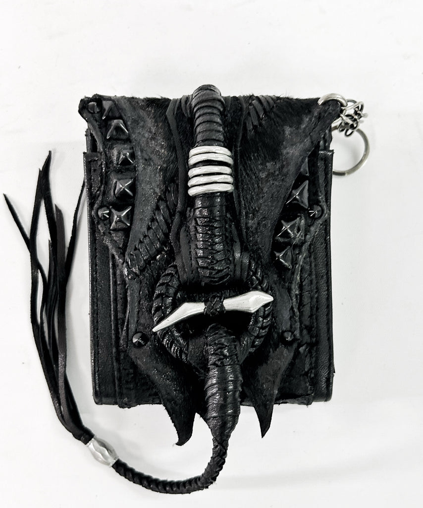 2502-W04 WC-Black Rhino