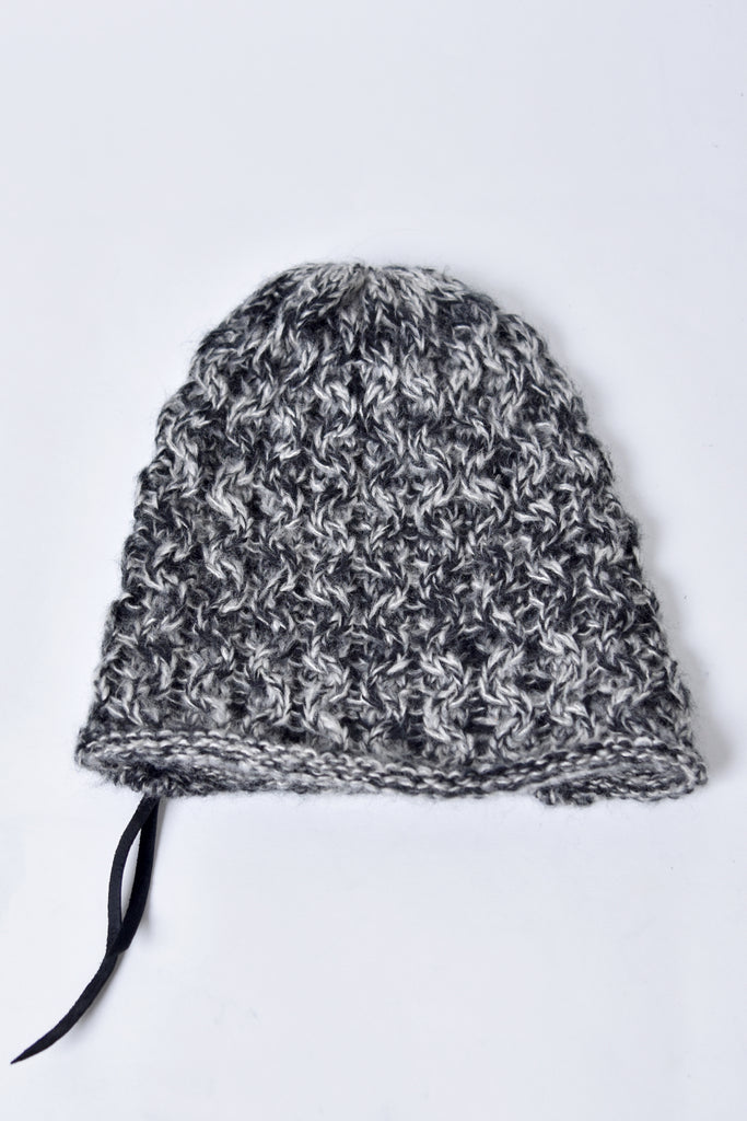 2002-KT05 Cable Mohair Beanie 02 Misty
