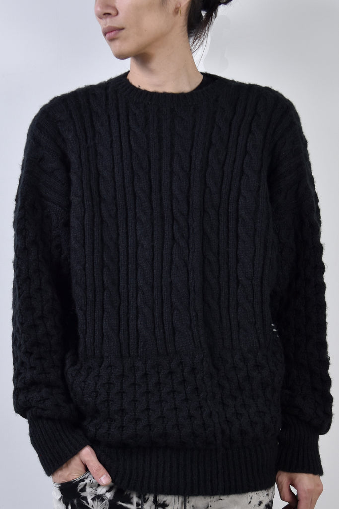 CABLE PULLOVER BLACKカラーブラック