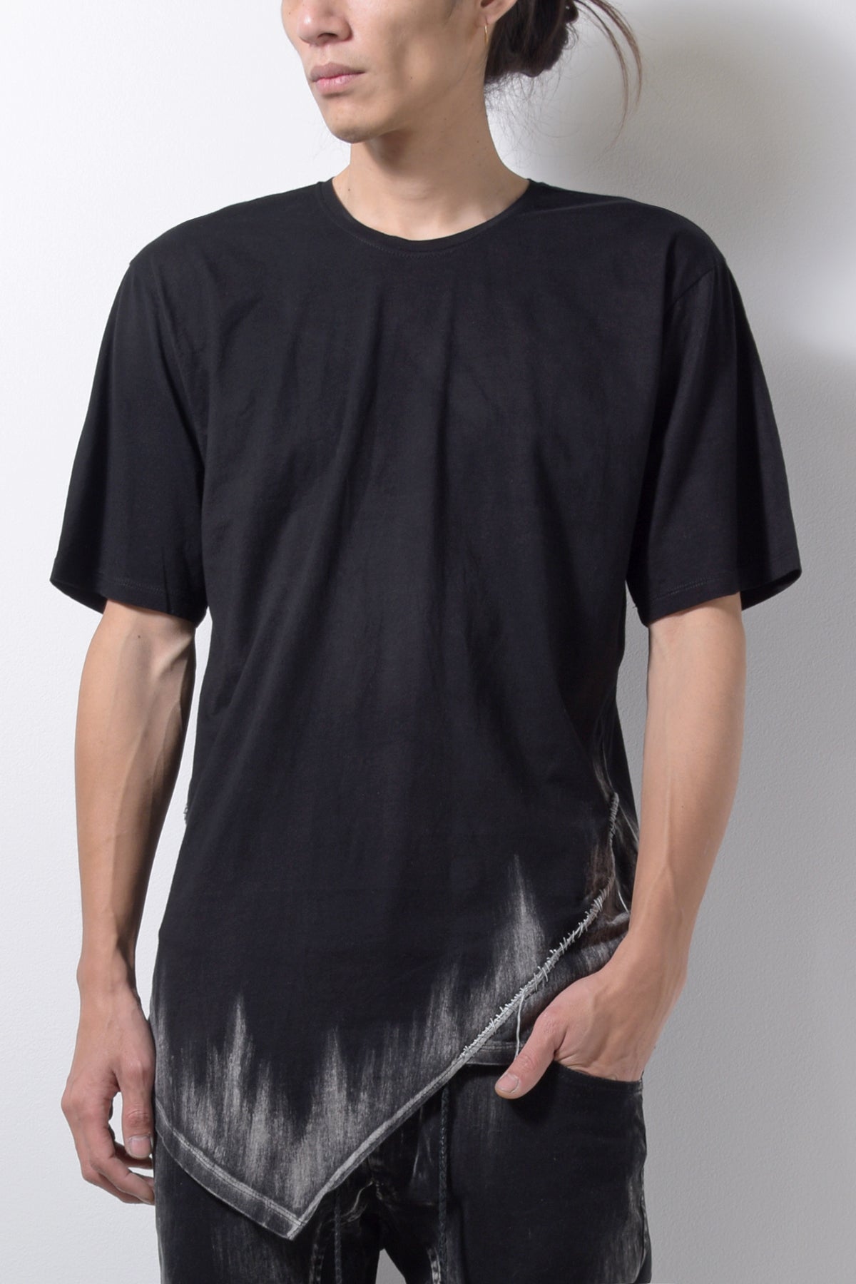 T-SHIRTS | KMRii OFFICIAL ONLINE STORE