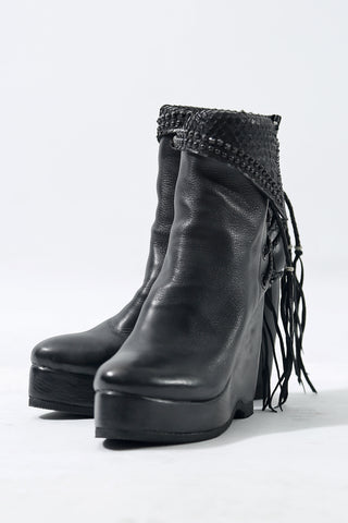 1602-BO02L Crush Braided Boots