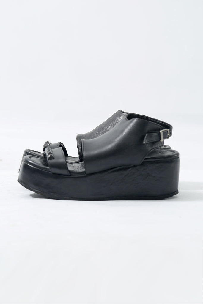 1801-BO04 Black Metal Sandal PMD